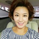 “부디 마지막이길”.. 세 번 이혼의 경험 여배우 김혜선, 그녀가 前 남편의 17억 빚을 갚는 이유 이미지