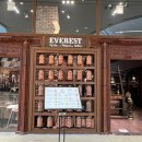 스타켄넬 | [하남 스타필드 애견 동반 식당] 에베레스트에 미니 비숑 우유와 실내 테라스 런치 후기