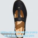 3969 | 아디다스 삼바 제인 블랙 신상 재입고 T자 형태 앞코 유니크해! 언니들의 봄날 스커트에 잘어울리는...