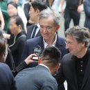 어제 한국 방문한 루이비통 회장 이미지