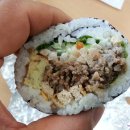 거대김밥 이미지