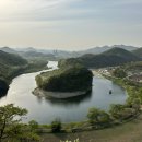 한반도지형 주차장 화장실 이미지