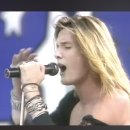 여자보다 예쁜 미모, 얇지만 거친 스크래치보컬 Skid row - 18 &amp; life 전설의 라이브 이미지