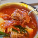 돼지듬뿍진짜김치찌개 이미지