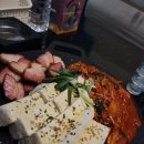 파레스 | 홍대 노래타운 술과 식사까지 가성비 뛰어난 노래타운 파레스 홍대점 방문후기