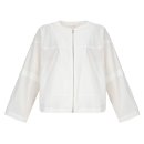 UJ