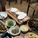 불쭈꾸미 생돼지 김치찌개 이미지