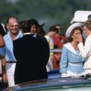 역사 속 왕실 패션의 실수들 이미지