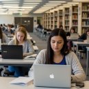 (주)스마일캐드 | 대학생 노트북 가성비 끝판왕? 2025년 최신 추천템 대방출!