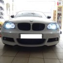 1 시리즈 2011년 E82 제논 벌브(전구) 교체 120d 118d BMW 수입차 메딕오토파츠 부품 용품 튜닝 드레스업 신형개조 LED 화이트 이미지