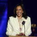 Iowa congressman notorious for racist remarks asks Kamala Harris if she was 이미지