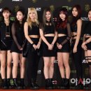 '골든디스크' 트와이스 쯔위, 격려의 박수 속 중국어로 수상소감… 멤버들은 눈물 ‘뭉클’(+영상추가) 이미지