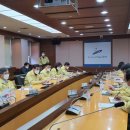 경로공원 공중화장실 이미지