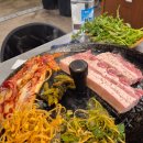 솥뚜껑삼겹살 이미지