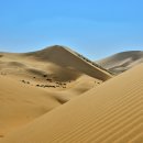 중국 바단지린사막 이미지