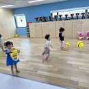 6월 18일 수요일 - 노란 벌꿀 풍선 놀이 해요 이미지