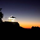 떠오르는 태양 이미지