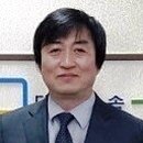 소설가 한겨레