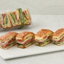 샌드위치와 런치메뉴 이미지