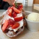 선사로 | 속초 조용한 카페 🍓 와플맛집 선사로길 딸기와플 후기!