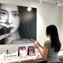 정수정헤어 | 선물하기 좋은 SW19 신제품 트와일라잇 향수 정수정 화보 속 니치퍼퓸으로 유명해
