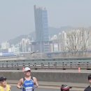 서울동아국제마라톤대회 주로에서 진희성님 이미지