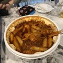 벽지 취향 저격 사진 잘 나오는 홍대 &#39;청아 파티룸&#39;의 주인공은 유냉♥문지