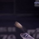 [KBO] 식빵 굽는 양의지를 보고 빵터진 류현진.gif 이미지