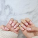 네일꽃피다 이미지