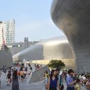 신반포역 1번출구 앞 이미지