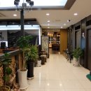 통뼈마루감자탕. 부대찌개 이미지