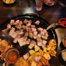 선사솥뚜껑삼겹살 이미지