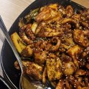 두배로마트 | [충주] 봉방동 진 돗가비 불쭈꾸미 &amp; 들깨수제비 :불향 제대로 쭈꾸미 덮밥, 철판볶음