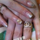 손발에꽃물 이미지