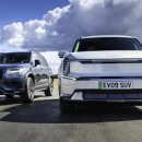 XC auto | 기아 EV9 vs. 볼보 XC90; 럭셔리 대형 SUV 신입과 고참, 전기차와 내연기관의 대결