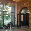 르브레노 주차장 | 봉산동카페 르브레노 방문 후기 - 넓은 주차공간과 편안한 분위기