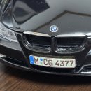 1:18 BMW 330i 이미지