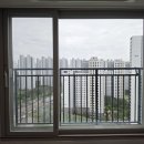 UR(파주시)-[한울로]-하-2 | 파주 운정 아파트 거실 유리창 청소 '청결의집'
