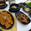 금강우렁쌈밥 이미지