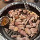 상도노래연습장 | 충장로 맛집 삼겹살 무한리필 - 착한흑돼지 충장로점