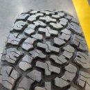 더쎈 타이어 이미지