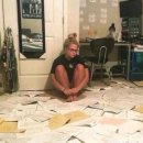 아진민박 | 에클레어가 너무 맛있는 탓일까?ㅠ