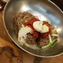 육쌈냉면 이미지