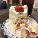포그니 | [내돈내산 포함] 인천시청 카페 포그니로스터리 디저트 맛집 | 딸기케이크 후기 (주차)