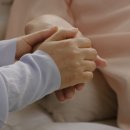 송인국 | 노년의 손 떨림과 느려지는 행동, 괜찮을까요?[아리아케어 방문요양 송파문정센터]