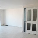 중원-28 | 성남 신흥동 두산아파트 28평 도배 후기｜LX 휘앙세 49615-1 화이트 광폭합지 + 거실 장판 부분시공