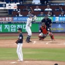선취 득점 박민우의 중전 안타 gif 이미지