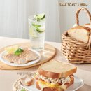 행복한 토스트 이미지