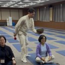 싱잉볼 힐링명상 | 천안 요가 기업특강 후기 – 힐링요가와 싱잉볼명상으로 깊은 이완