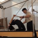 자세 개선 필라테스 A 이미지